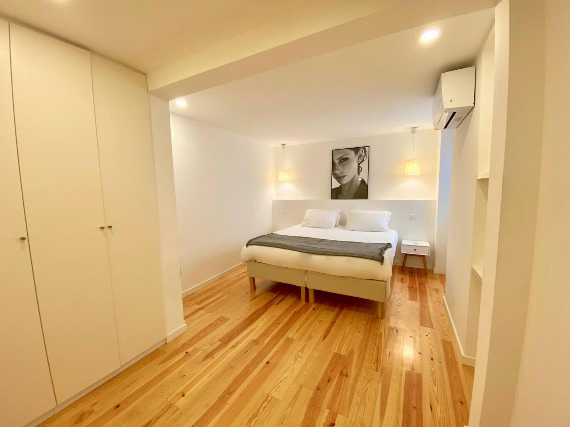 My Lx Flat Stylish Apartment In Santa Catarina Лиссабон Экстерьер фото